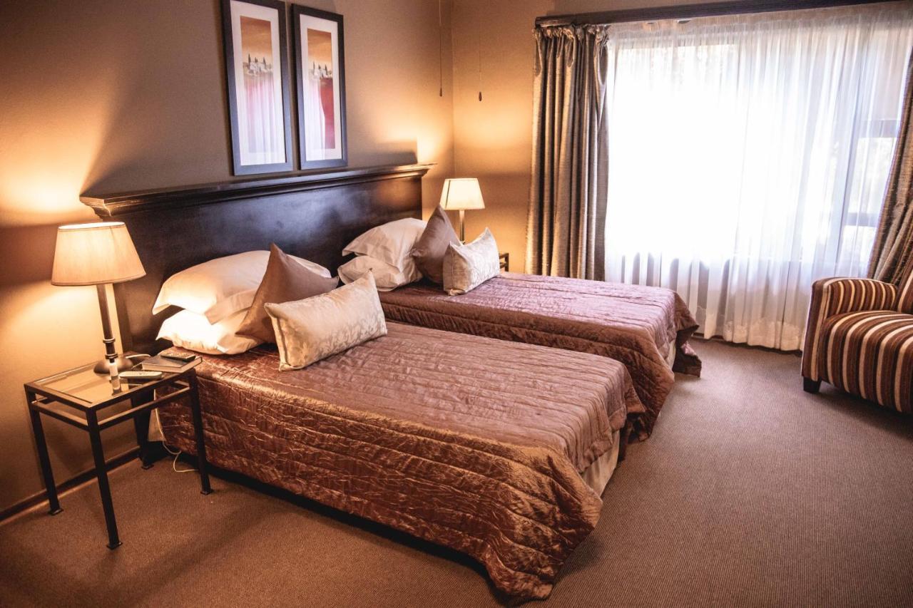 Bass Lake Country Lodge Pretoria-Noord Extérieur photo