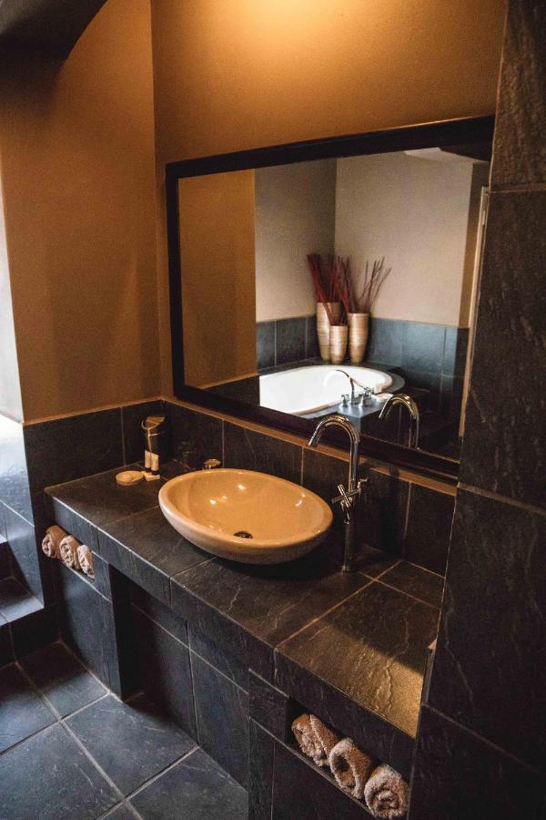 Bass Lake Country Lodge Pretoria-Noord Extérieur photo