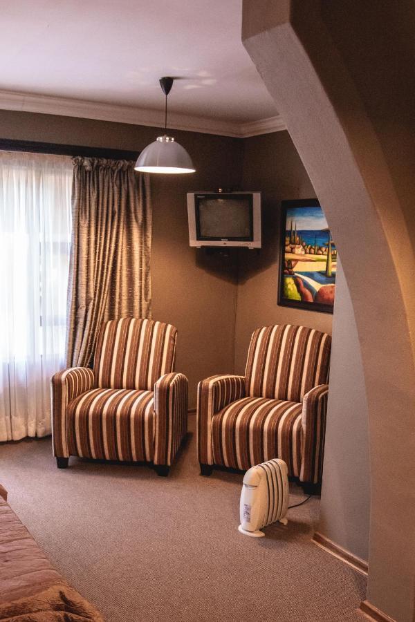 Bass Lake Country Lodge Pretoria-Noord Extérieur photo